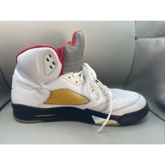 2020 Nike Air Jordan 5 V Retro Fire Red Silver Tongue Mens 13 White DA1911-102 main image 5